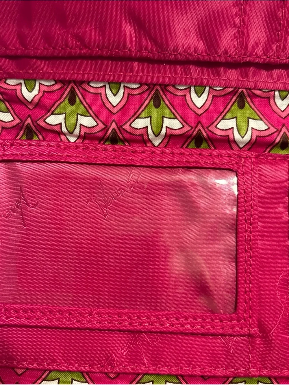 Vera Bradley Hot Pink Quilted Floral Zip wallet pink swirls